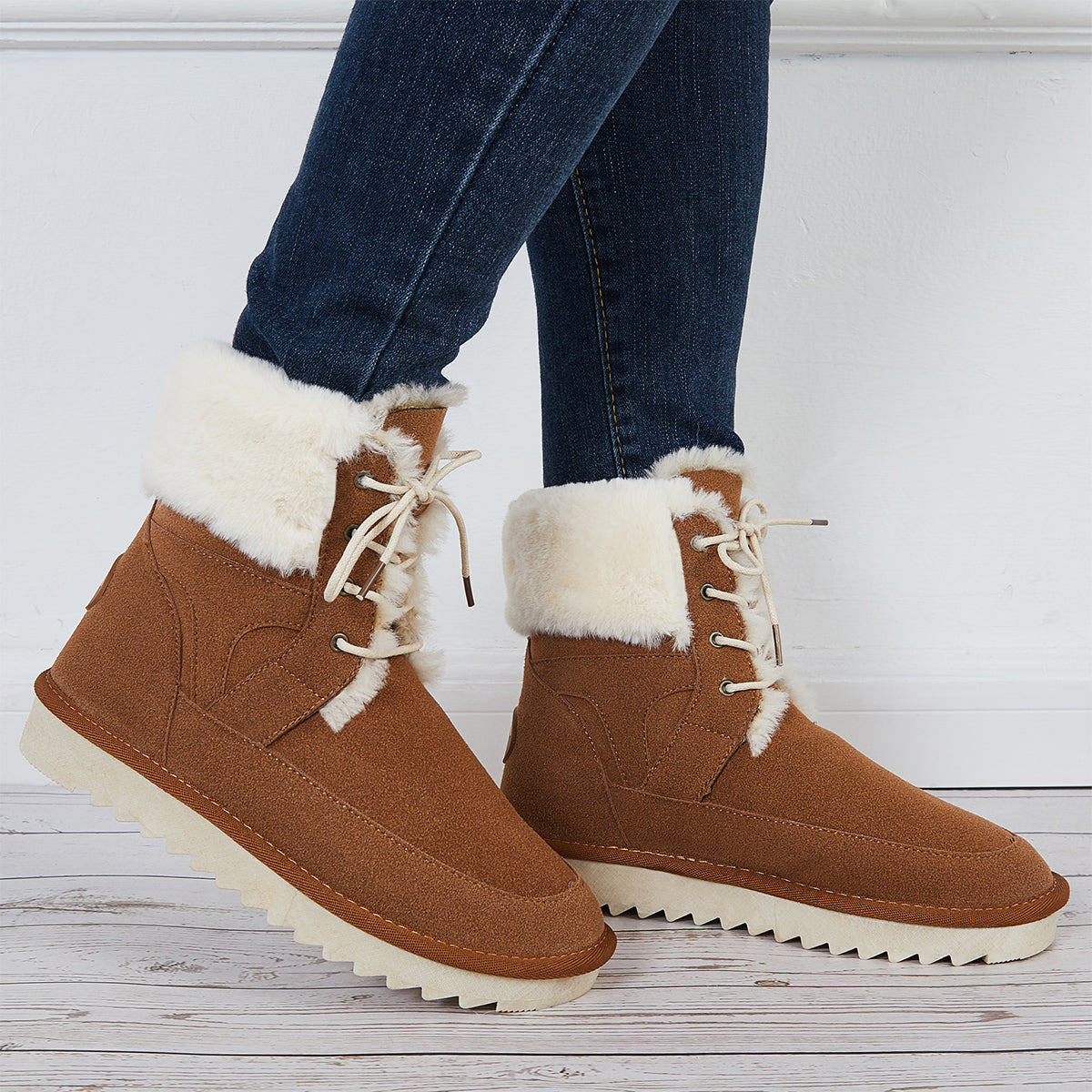 Warm Fur Lined Snow Boots Lace Up Chunky Low Heel Ankle Booties