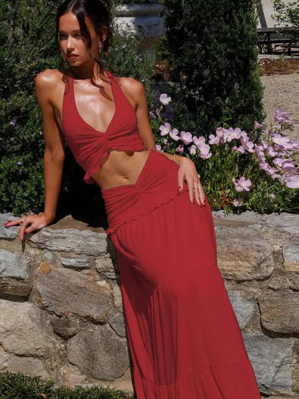 Trendy Plunge Neck Swimsuit Set