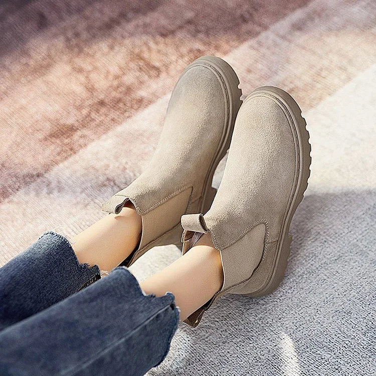 Cozy Faux Fur Insulated Ankle Boots for Women