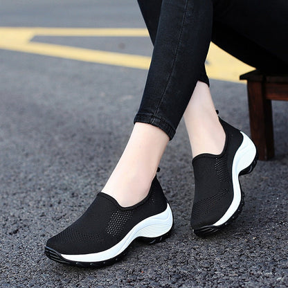 Casual Slip on Comfortable Orthopedic  Breathable Single Shoes