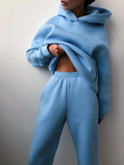 Ladies Comfortable Sports Suit