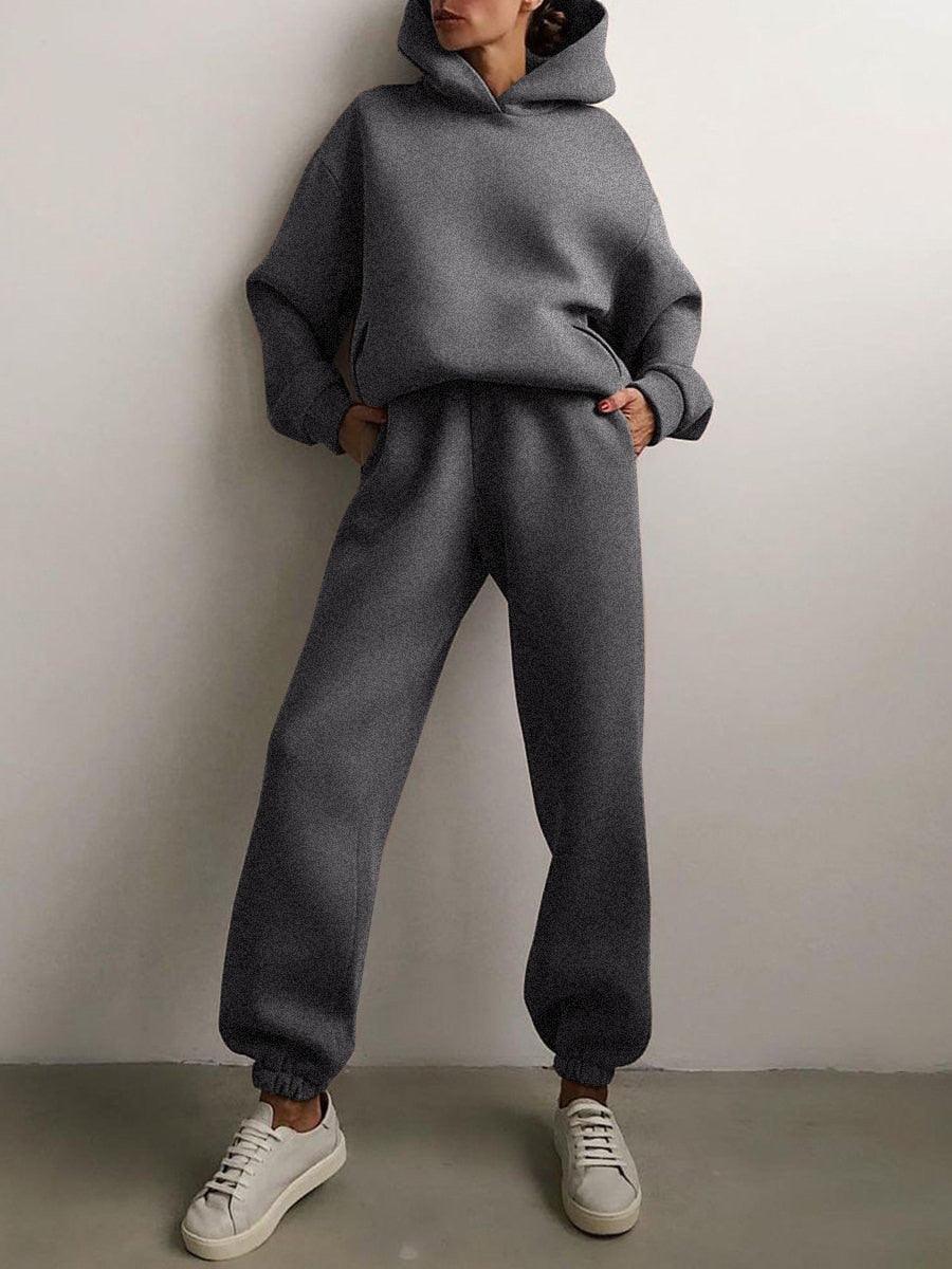 Ladies Comfortable Sports Suit