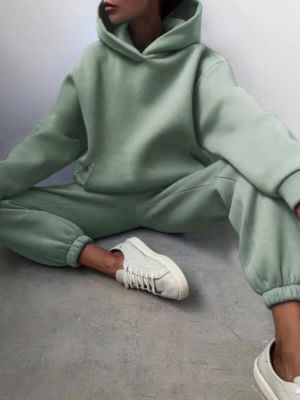 Ladies Comfortable Sports Suit