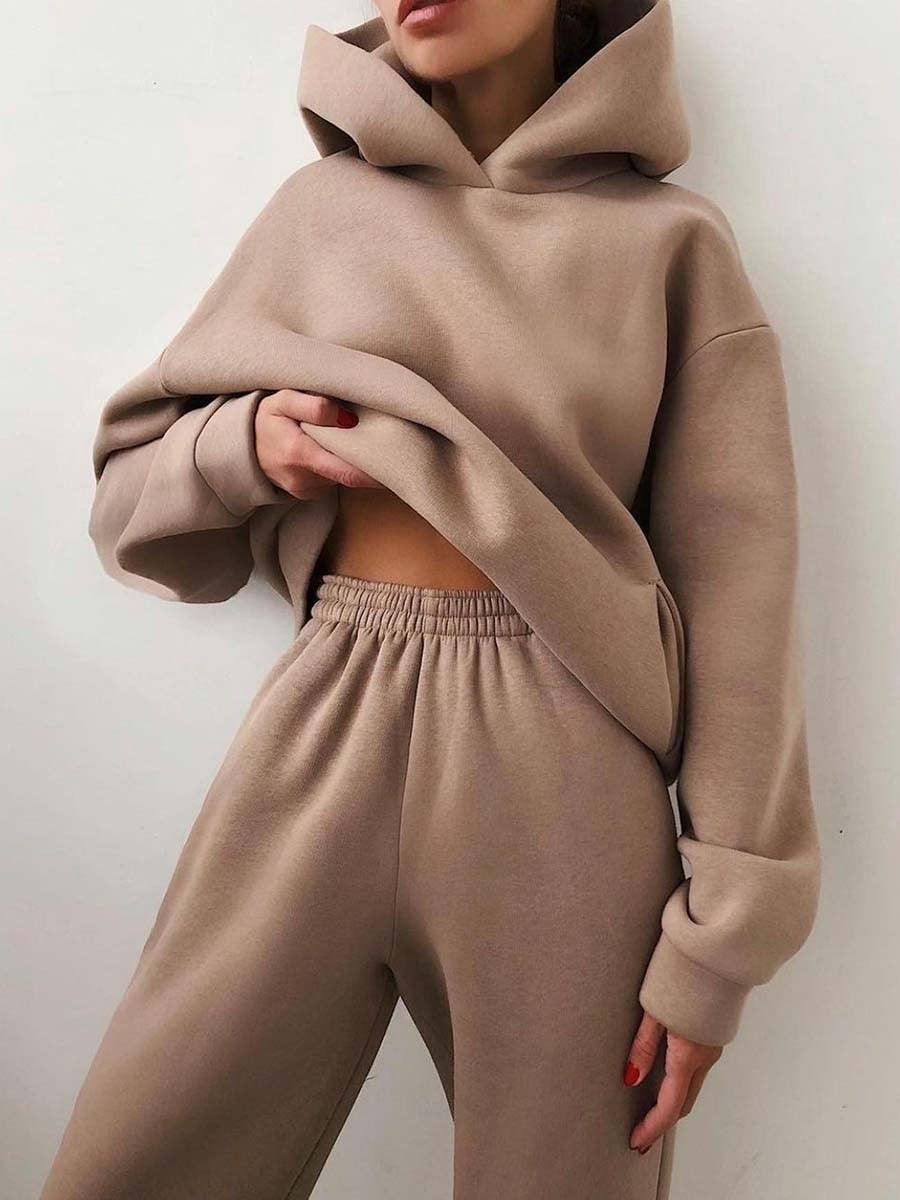 Ladies Comfortable Sports Suit