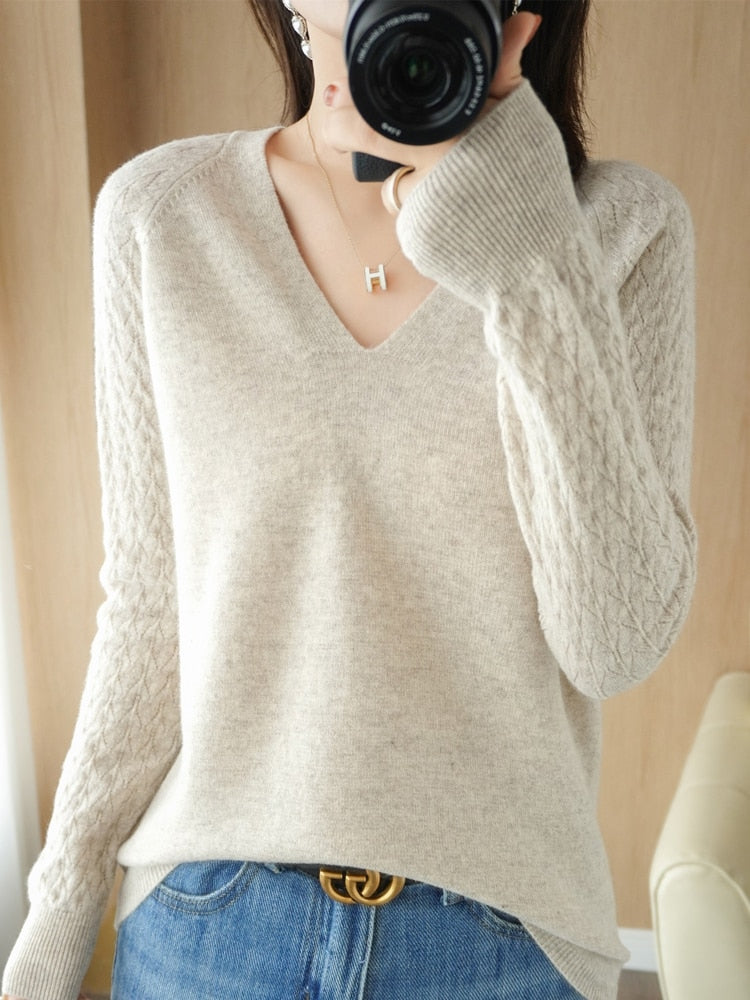 Stylish Ladies Crew Neck Sweater