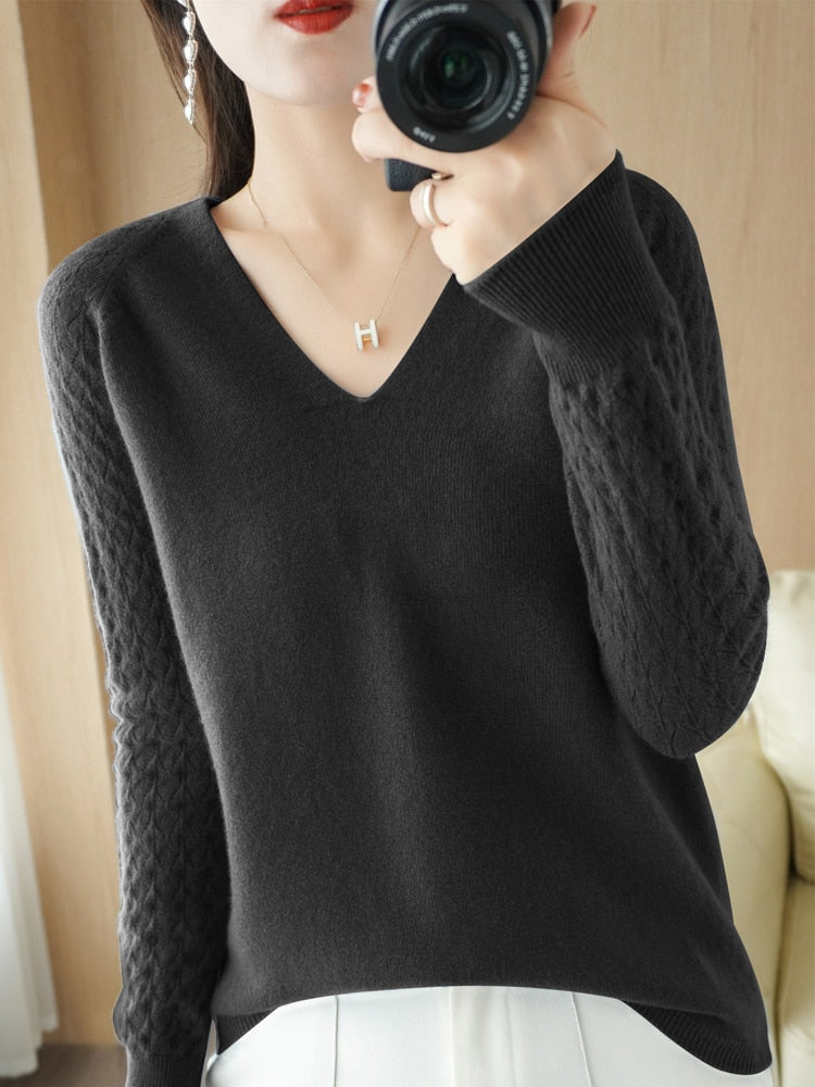 Stylish Ladies Crew Neck Sweater
