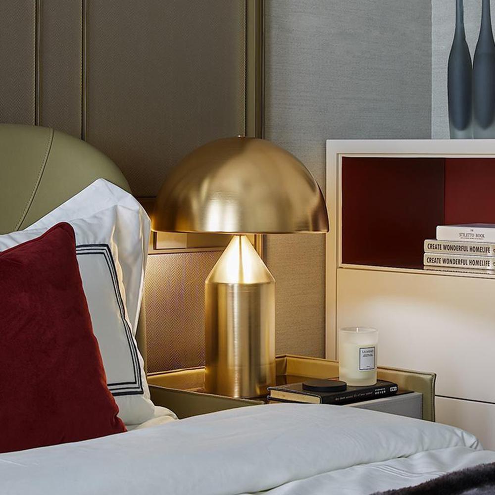 Modern Chrome Italian Desk Lamp - OutfitLondon