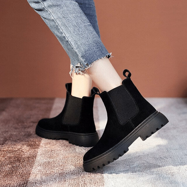Cozy Faux Fur Insulated Ankle Boots for Women