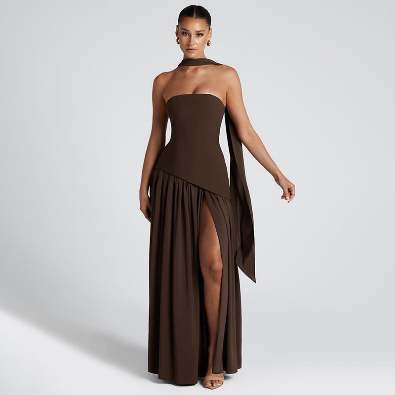 Chic Strapless Fit and Flare Evening Gown Dress - OutfitLondon