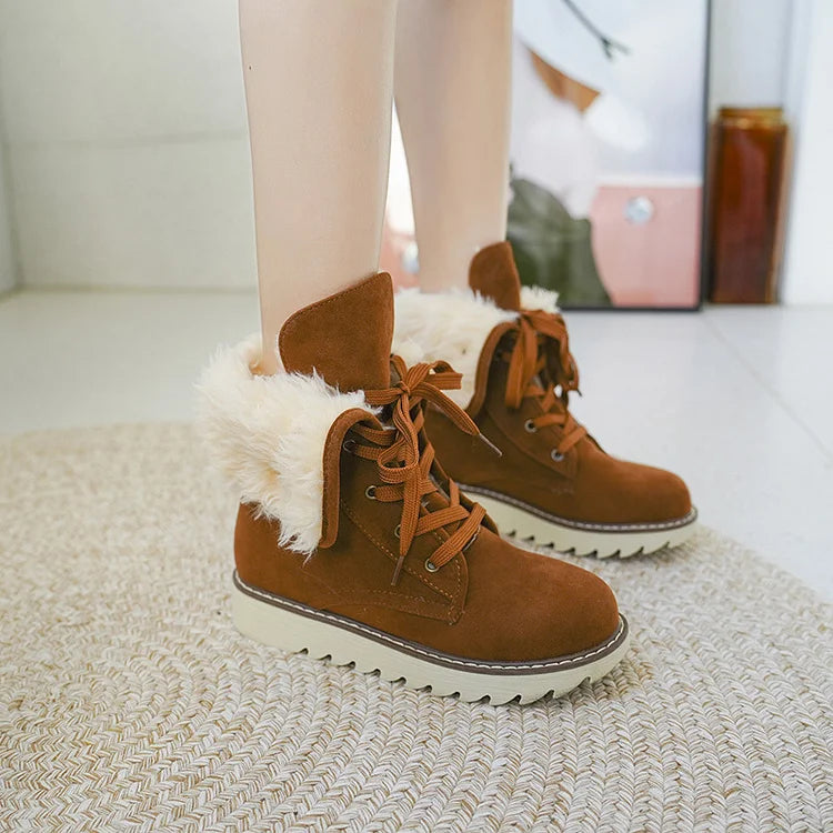 Comfy Women's Ankle Boots - Insulated Lace Up Design
