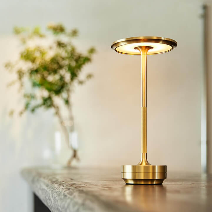 Metallic Cordless Rechargeable Table Lamp& Waterproof Desk Light