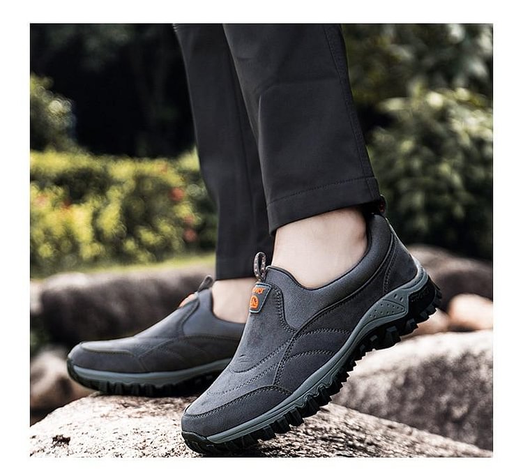 Men's Mud Paw Waterproof Slip-on Shoes