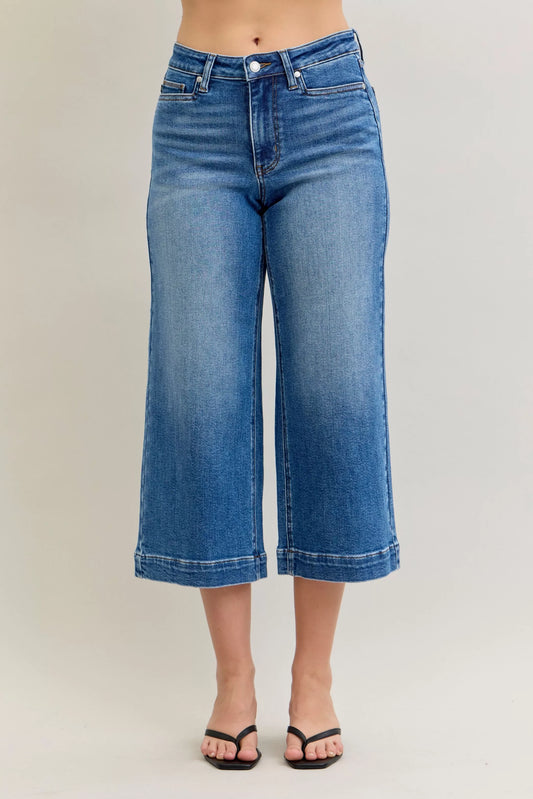 Comfortable High Waist Relaxed Fit Jeans - OutfitLondon