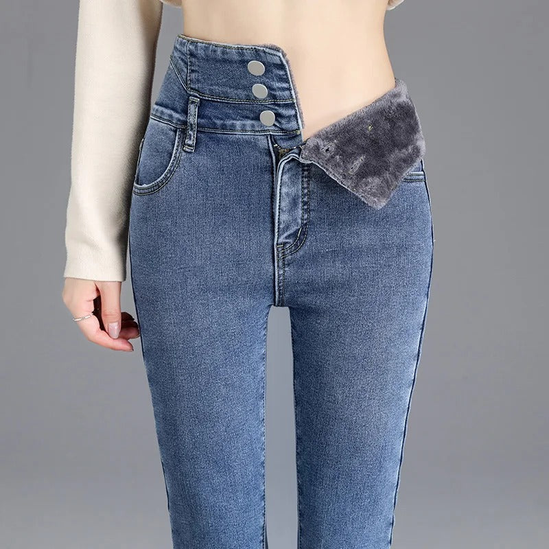 Cozy Thermal Fitted Women's Jeans - OutfitLondon