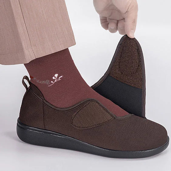 Comfortable Women's Wide Fit Flats