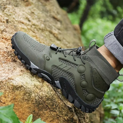 Lightweight Men's Trail Running Shoes