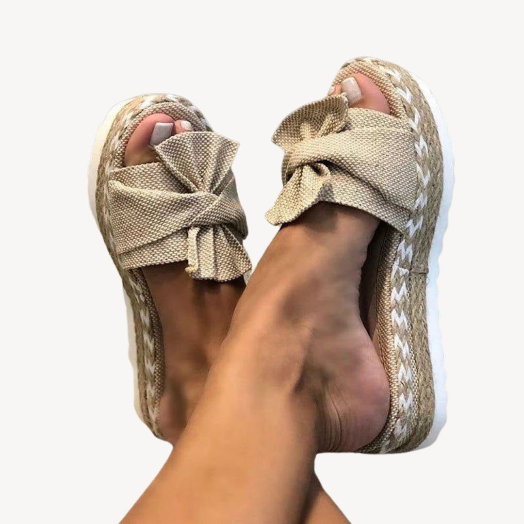 Comfortable Heeled Women's Summer Sandals - OutfitLondon