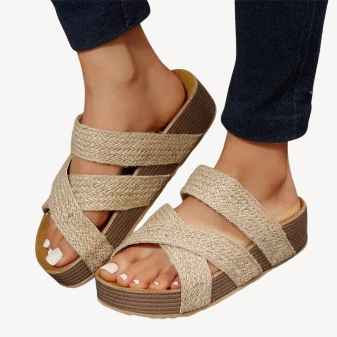 Comfortable Synthetic Leather Sandals for Ladies