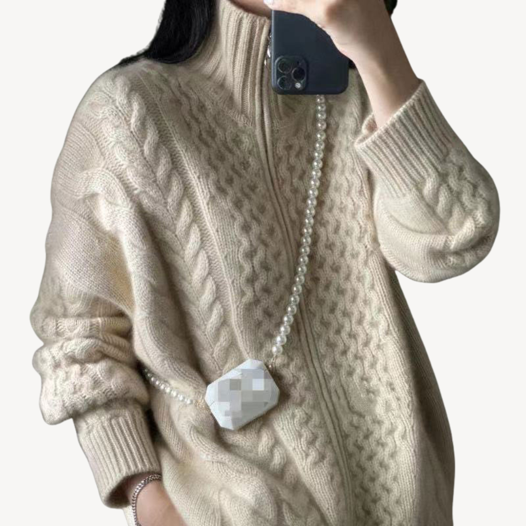 Warm Women's Zip Up Cable Sweater - OutfitLondon