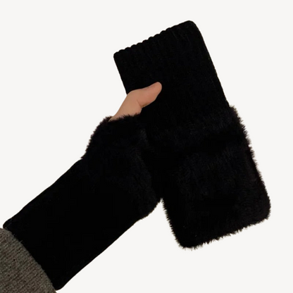 Soft Women's Touchscreen Gloves