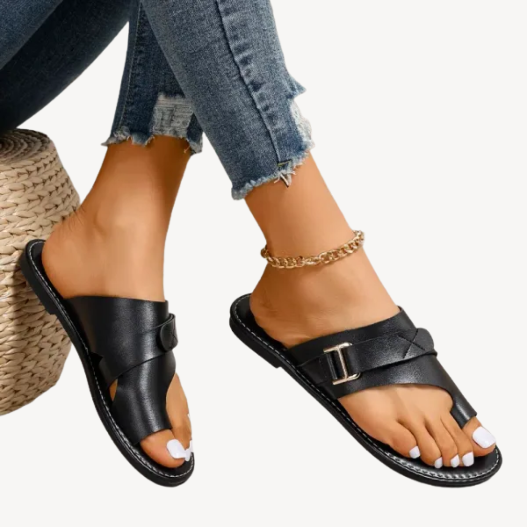 Comfortable Women's Supportive Slide Sandals with Adjustable Buckle - OutfitLondon