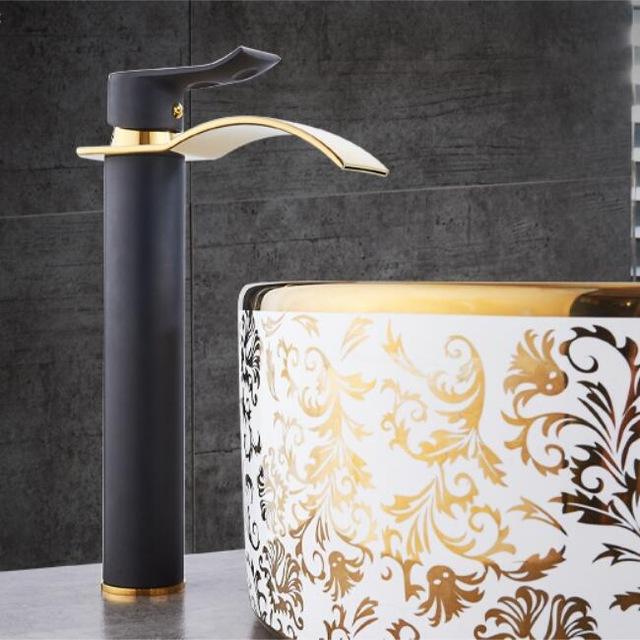 Stylish Gold Tone Single Handle Kitchen Faucet