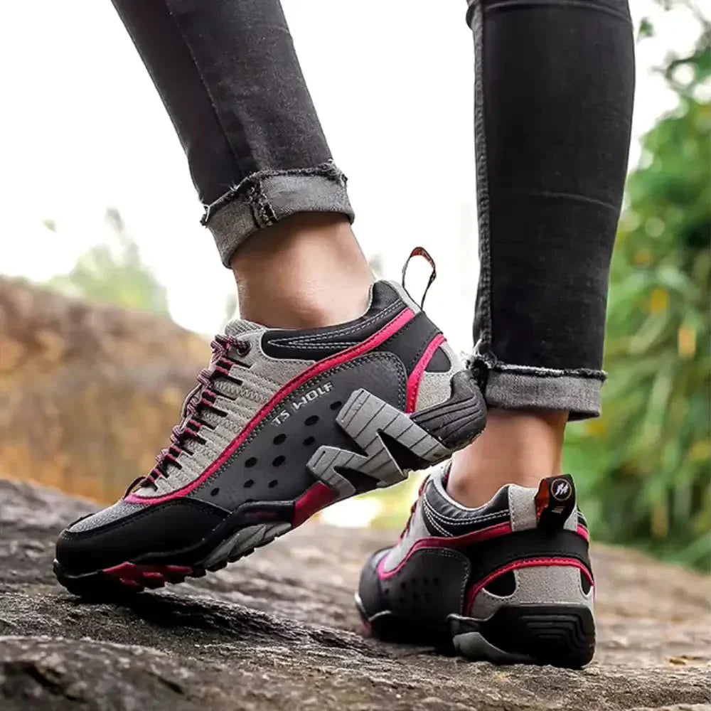 Comfortable Outdoor Women's Trail Shoes