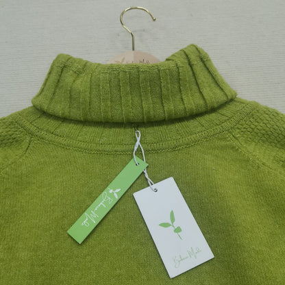Soft Large Cable Knit Turtleneck Sweater