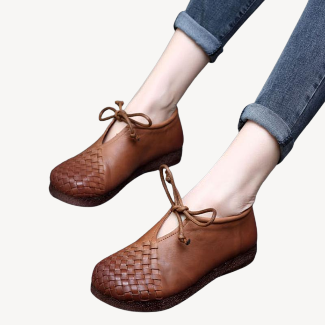 Comfortable Supportive Walking Shoes for Women - OutfitLondon