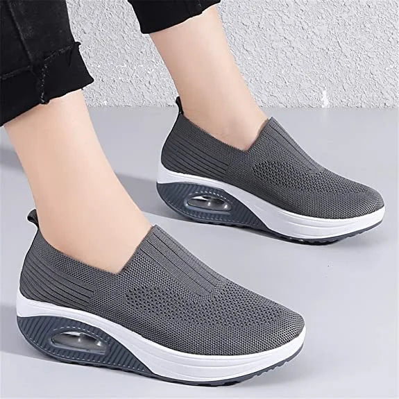 Women’s Orthopedic Comfy Sneakers
