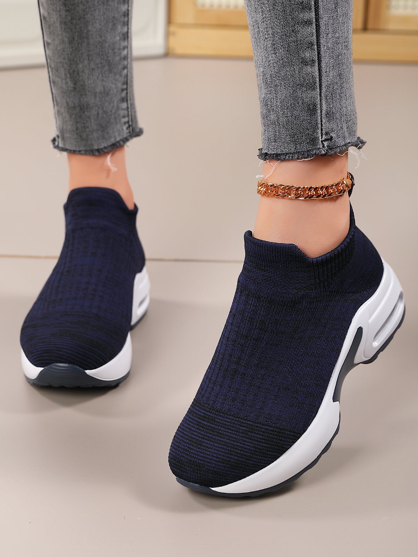 Women's Orthopedic Shoes Wide Walking Shoes with Arch Support