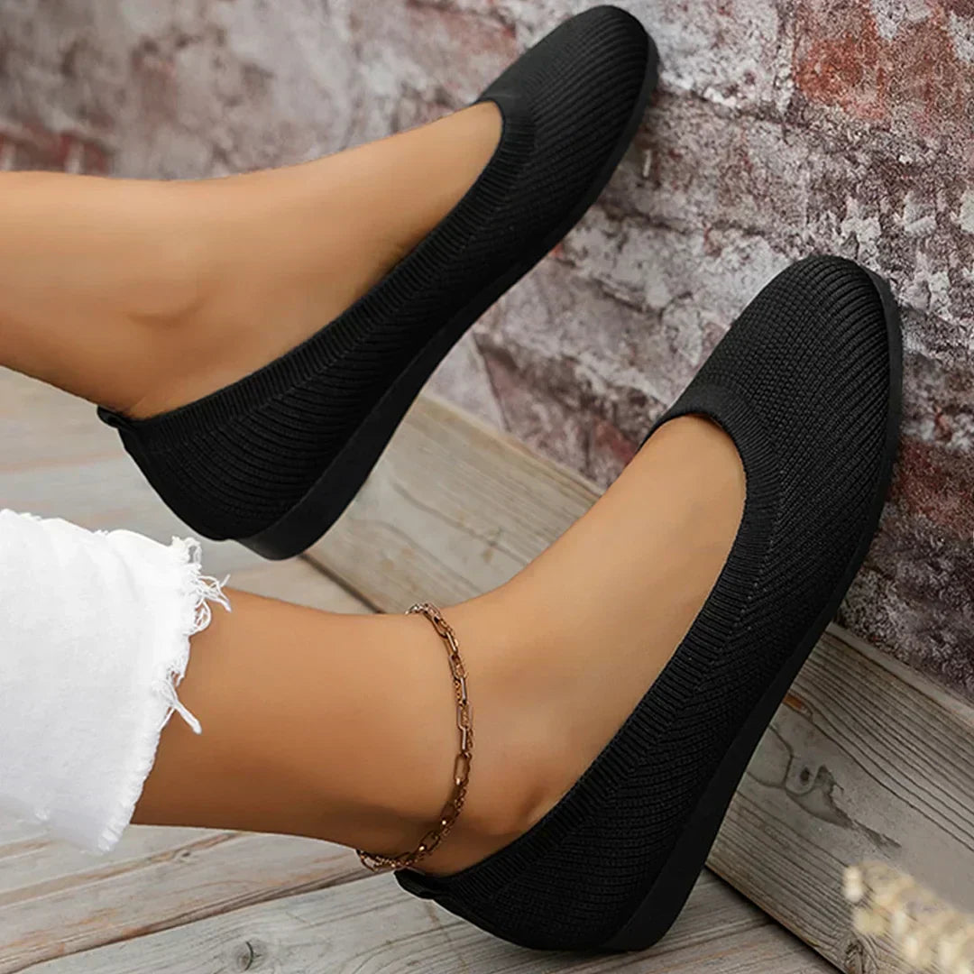 Comfy Grip Athletic Shoes