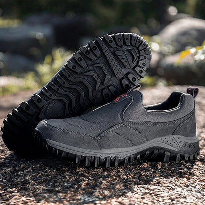 Men's Mud Paw Waterproof Slip-on Shoes