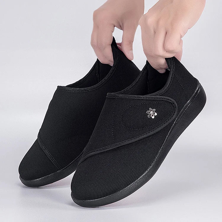 Comfortable Women's Wide Fit Flats