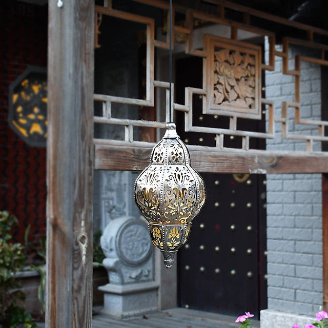 Solar Lanterns Outdoor, Waterproof Hanging Solar Lantern Garden Decor
