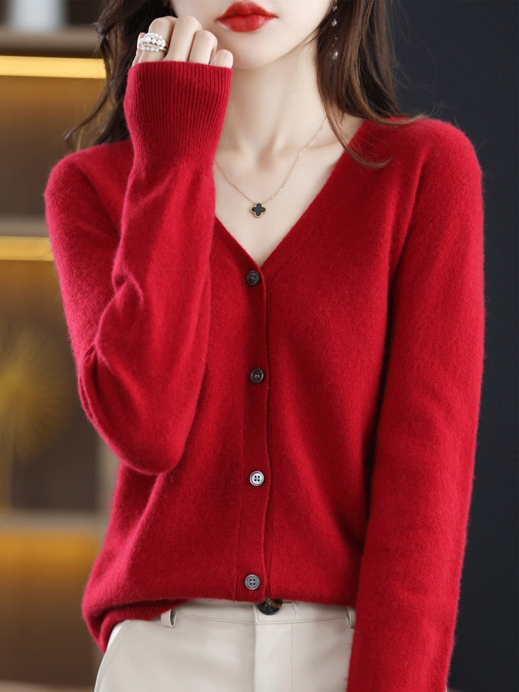Lightweight Classic Women's Pullover Shirt