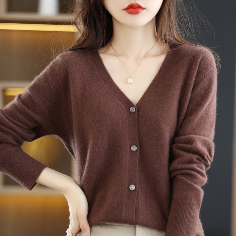 Lightweight Classic Women's Pullover Shirt