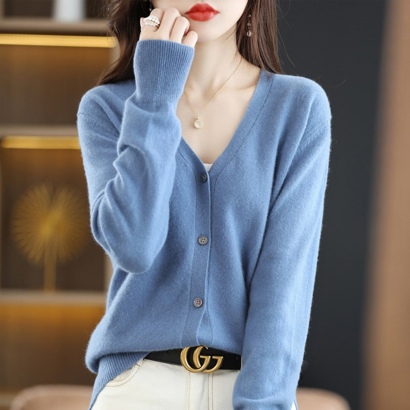 Lightweight Classic Women's Pullover Shirt