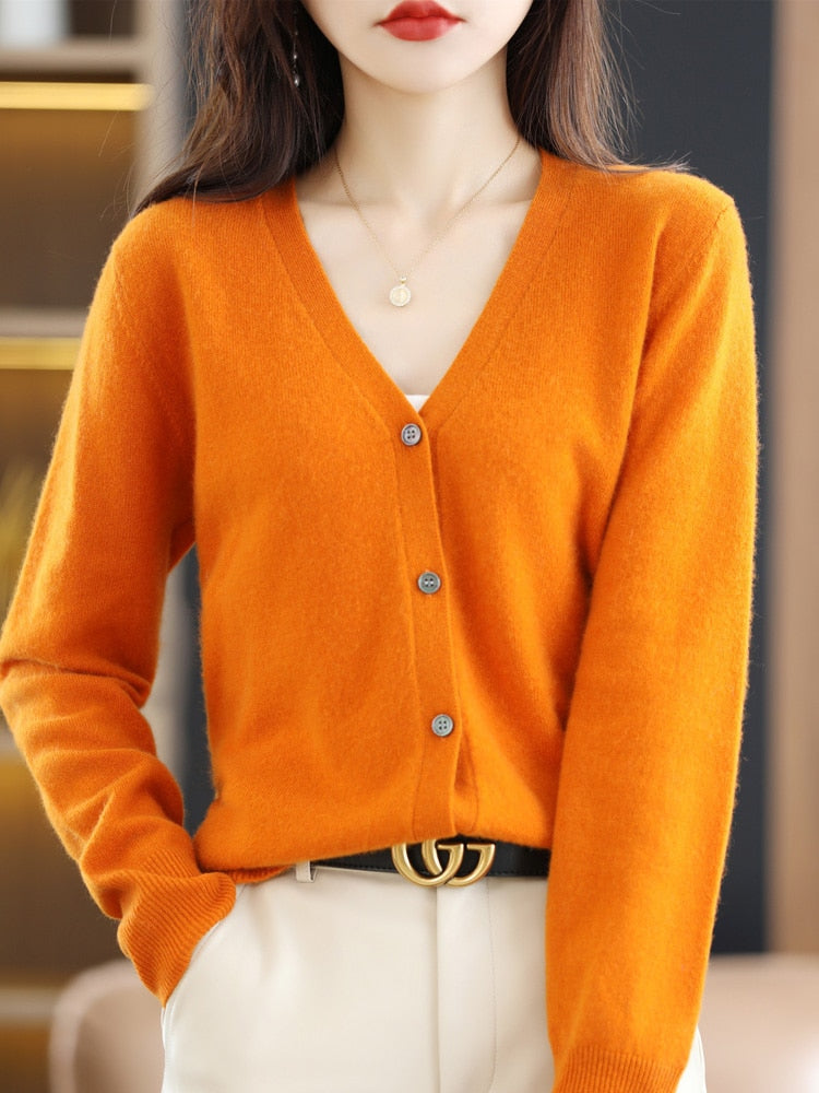 Lightweight Classic Women's Pullover Shirt