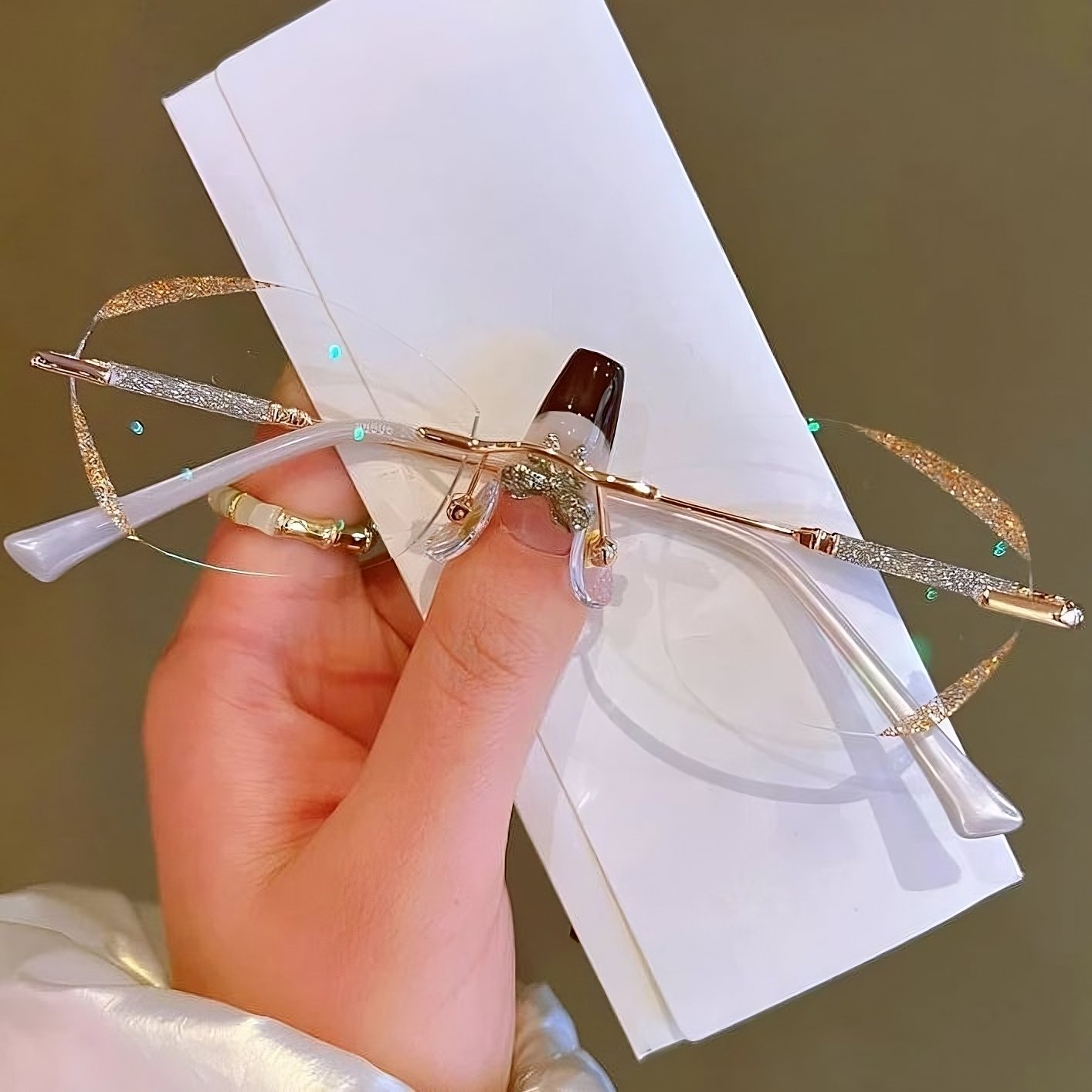 Fashionable Anti Glare Reading Glasses for Ladies - OutfitLondon