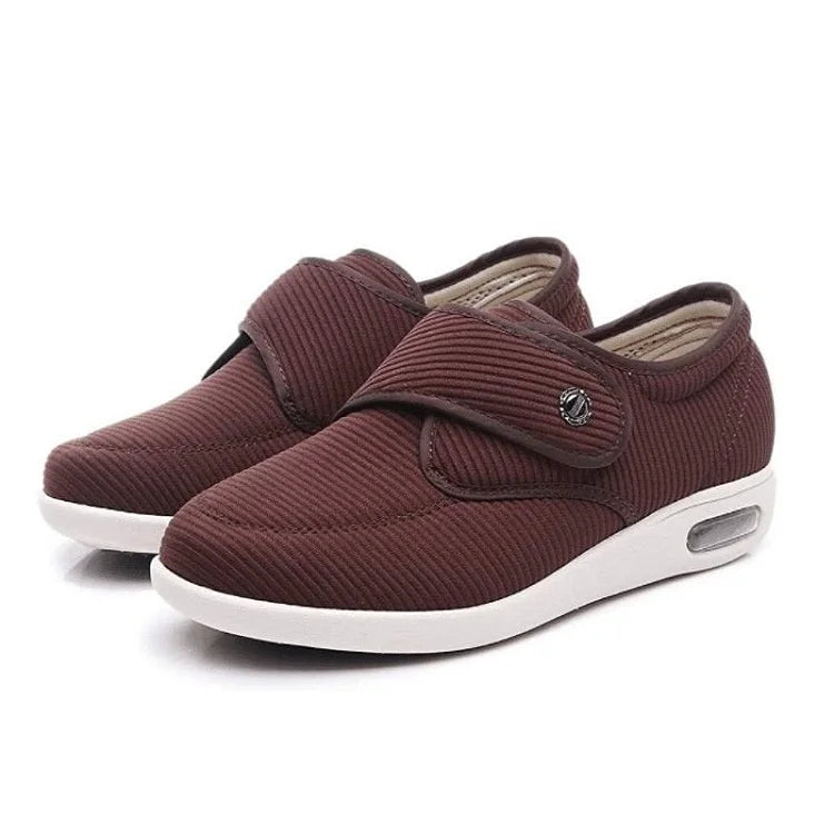 Comfortable Extra Wide Shoes for Sore Feet