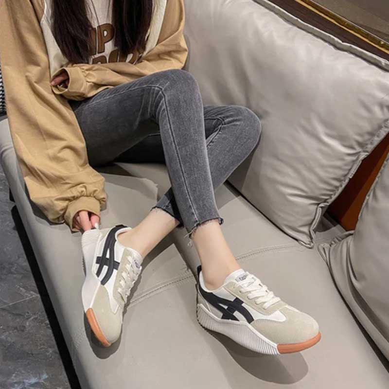 Comfortable Orthopedic Walking Shoe