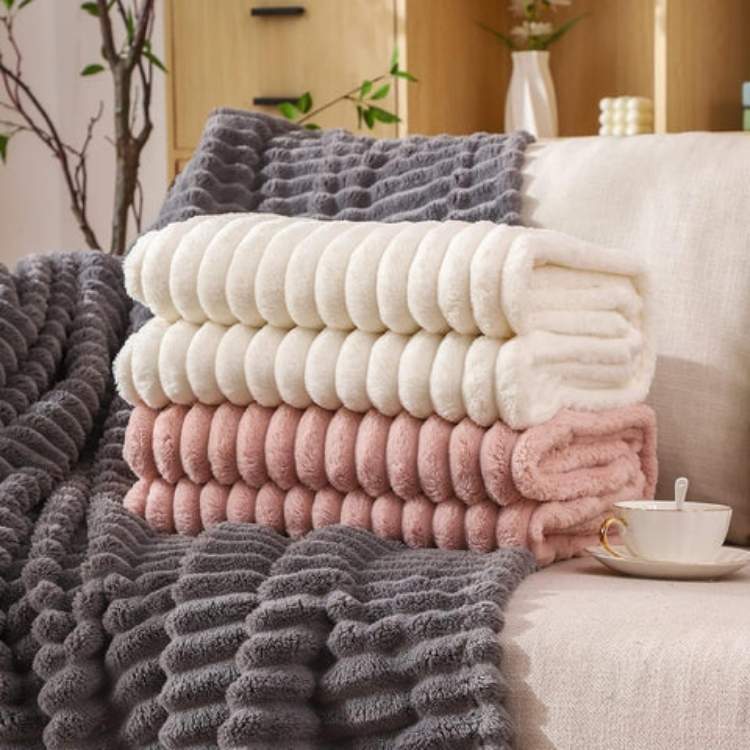 Plush Fake Fur Heavy Throw Blanket