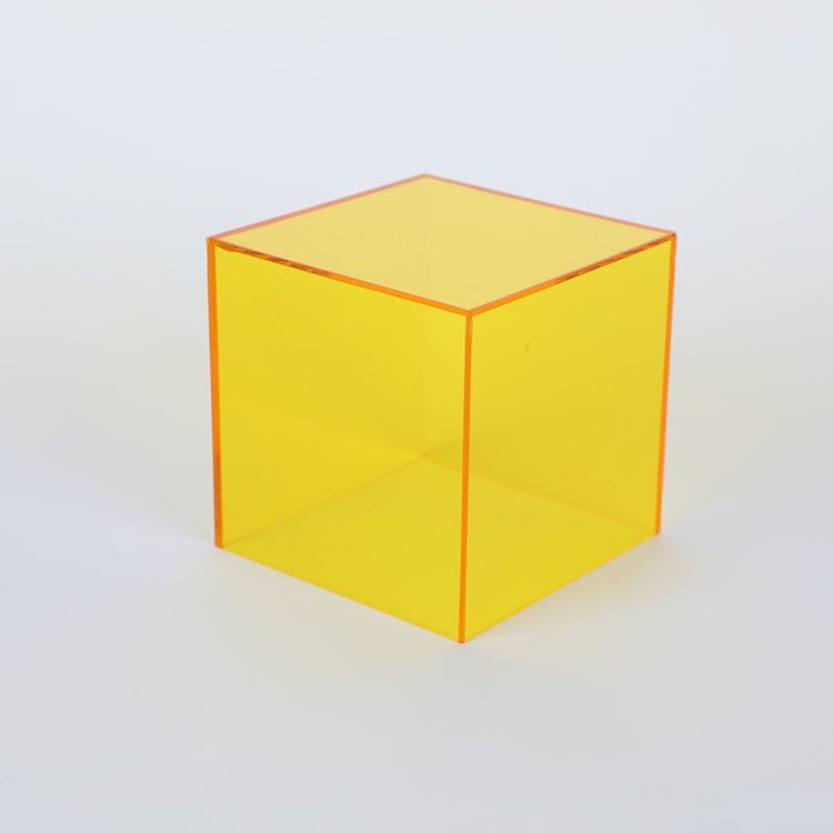 Transparent Glass Display Case for Collectibles