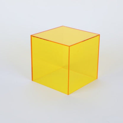 Transparent Glass Display Case for Collectibles