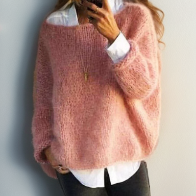 Soft and Chic Ladies Crew Neck Sweater - OutfitLondon