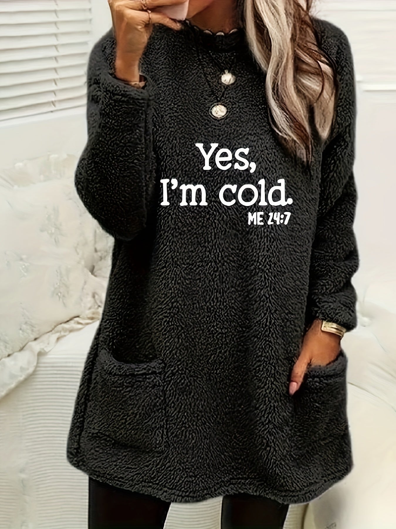 Soft Graphic Fleece Sweatshirt Luna - OutfitLondon