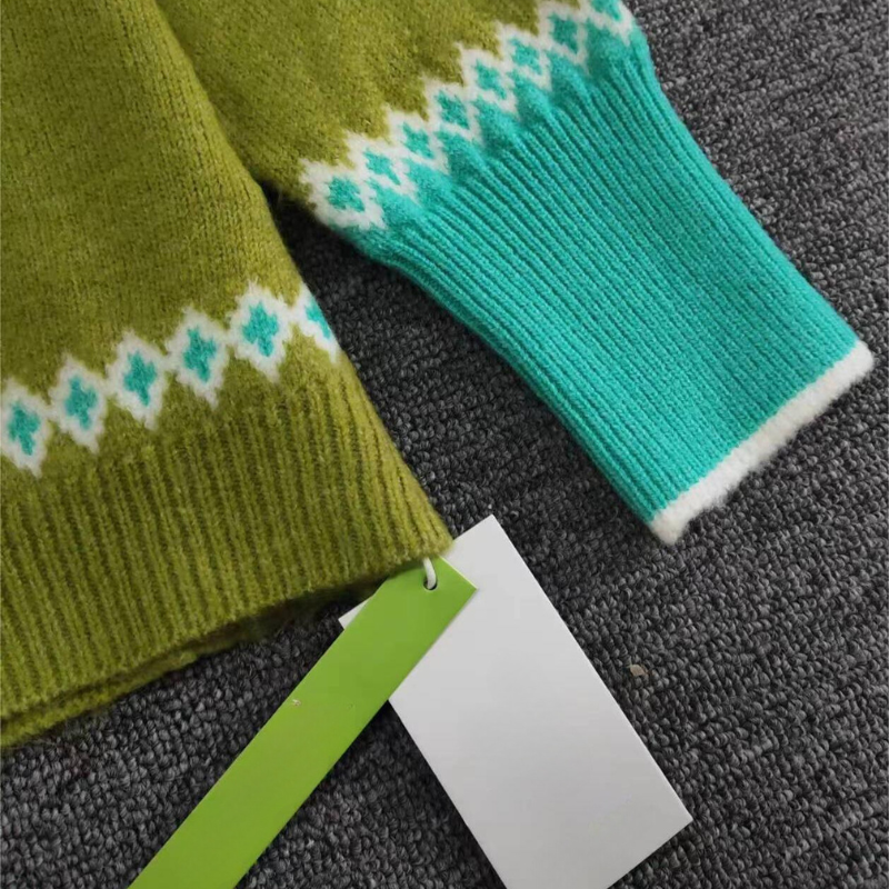 Soft Green Ladies Sweatshirt