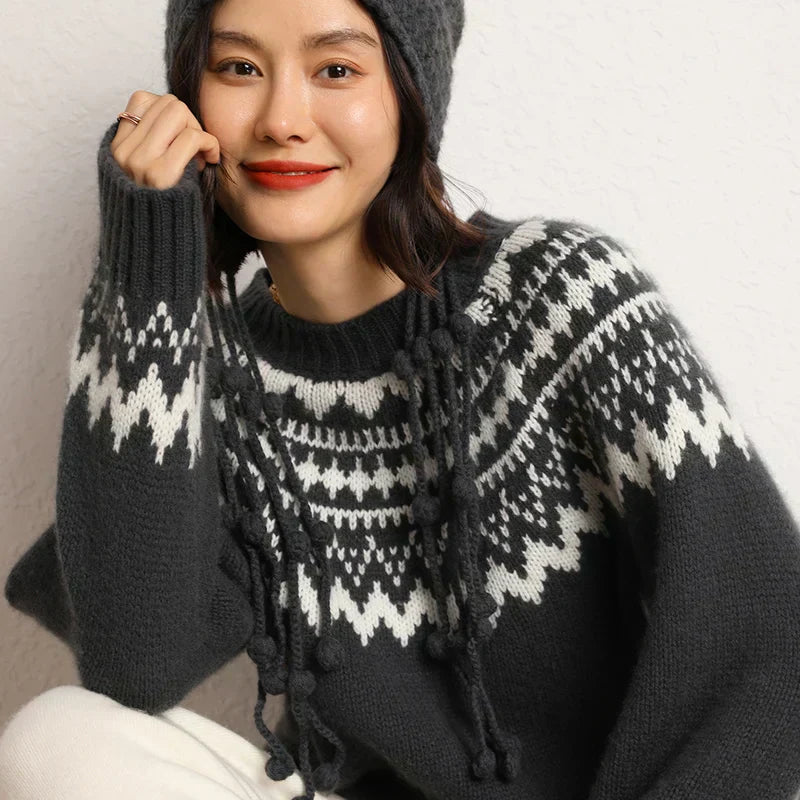 Soft Women's Cable Knit Sweater - Chloe