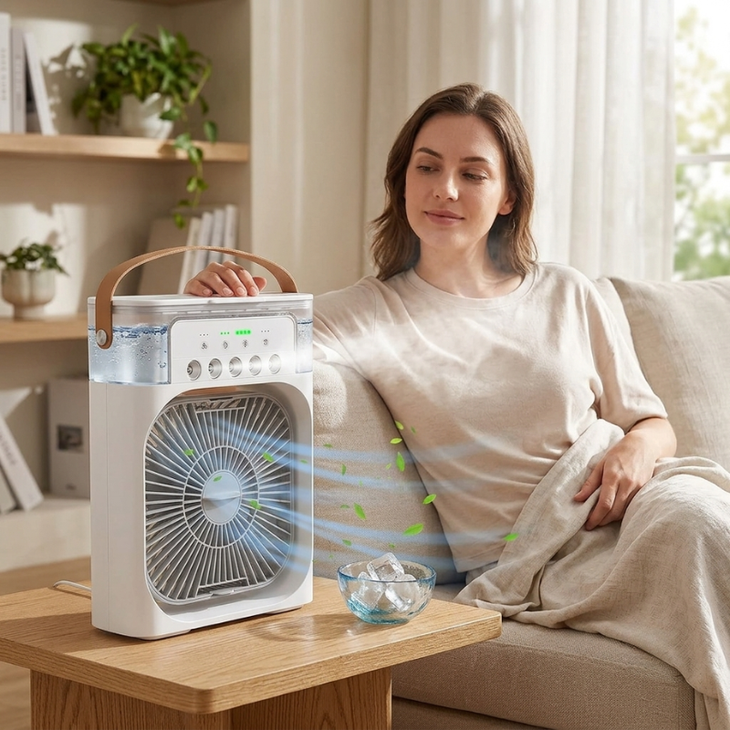 Compact USB Desktop Cooling Fan for Personal Airflow